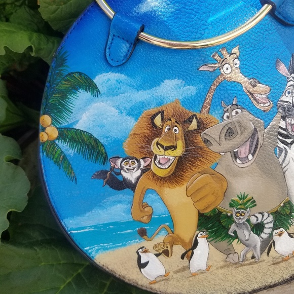 HOST PICK!!  Hand Painted Wild Animal Purse - Picture 5 of 8